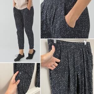 Lululemon & Go City Jogger Butterfly Texture Athleisure‎ Black + White Pant S